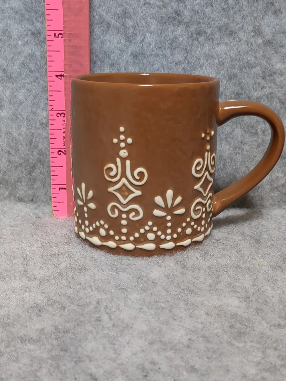 Pottery Barn Iced Gingerbread Set Of 2 Coffee Mugs Christmas